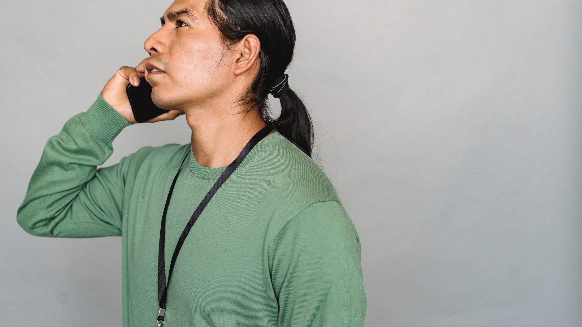 شغوف • المبالغة بالحديث عن الذات المبالغة بالحديث عن الذات