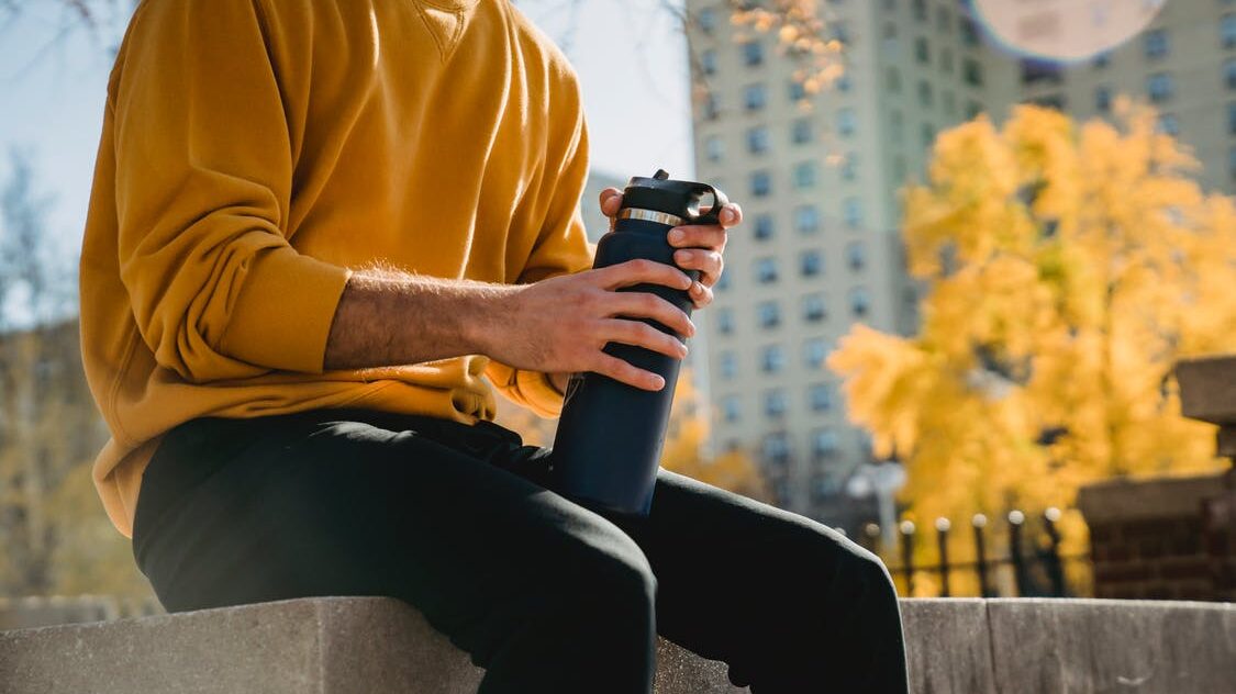 16 طريقة للتوقف عن أن تكون مُرضيًا للناس