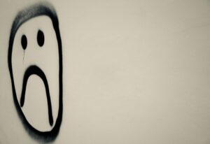 العادات السيئة التي يمكن أن تقلل من سعادتك