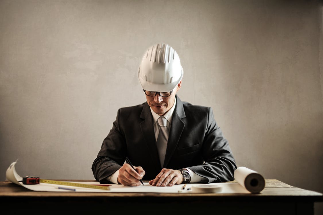كيفية تنمية الثقة كقائد