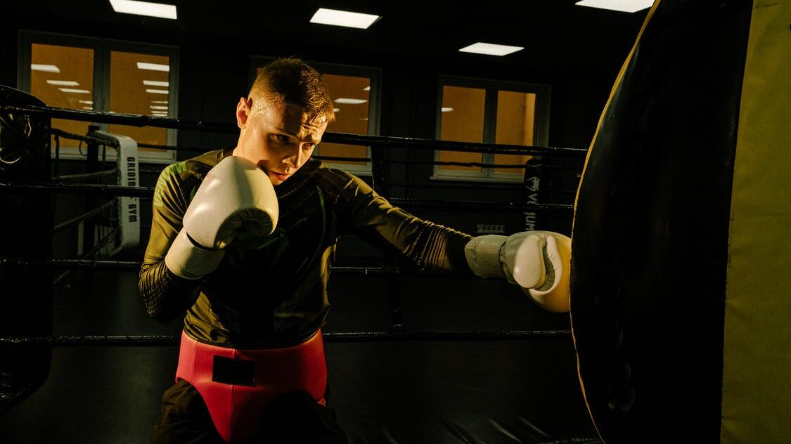 شغوف • تدخين السجائر تدخين السجائر