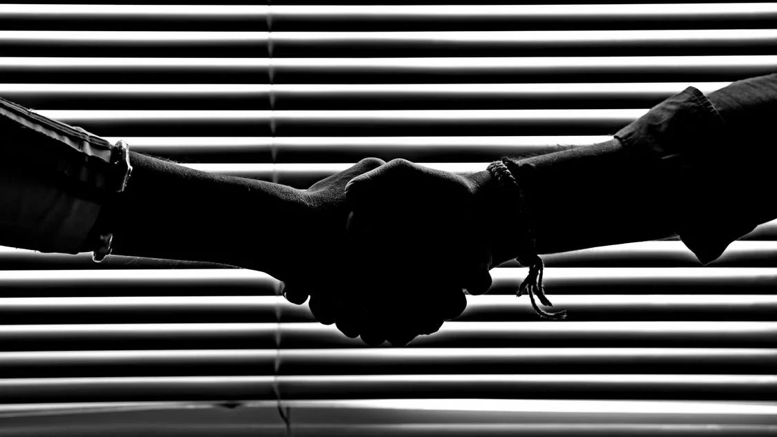 كيف تصبح شخصًا جدير بالثقة؟